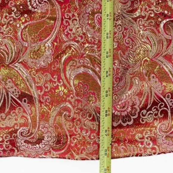 Velvet Renaissance theater costume in red/gold - Picture 9 of 10